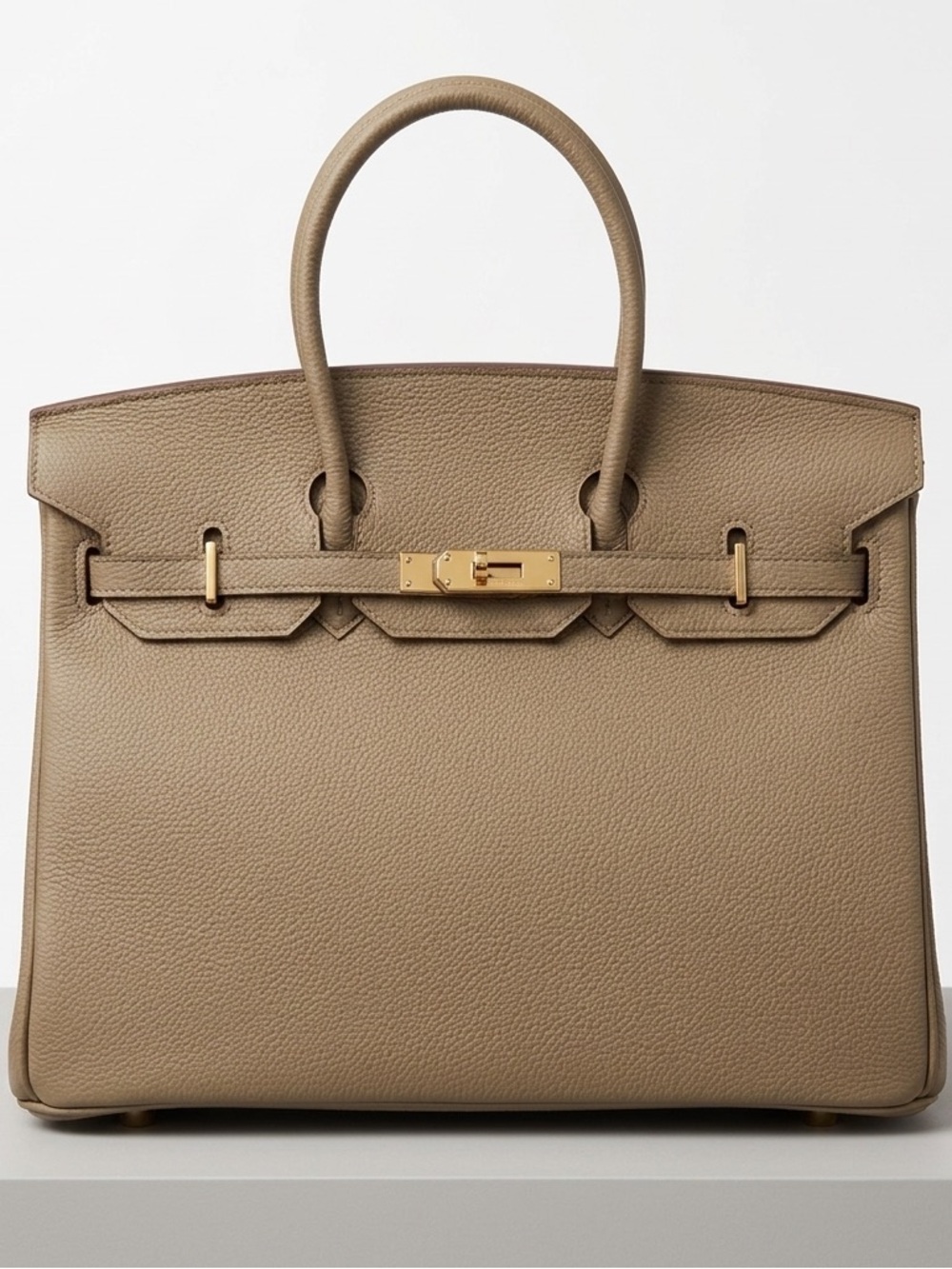 The Kinsley 35 - Taupe